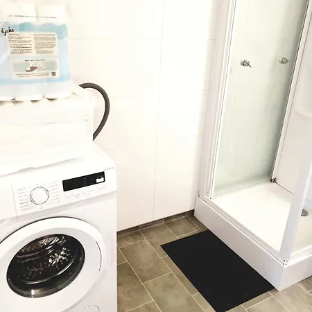 아파트 Spacious 2 Bedroom In Arendal. *