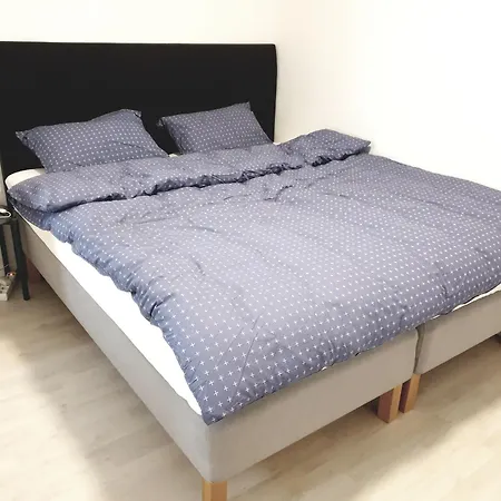 Spacious 2 Bedroom In Arendal. 公寓 *