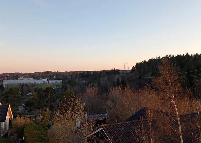 Spacious 2 Bedroom In Arendal. 公寓 *